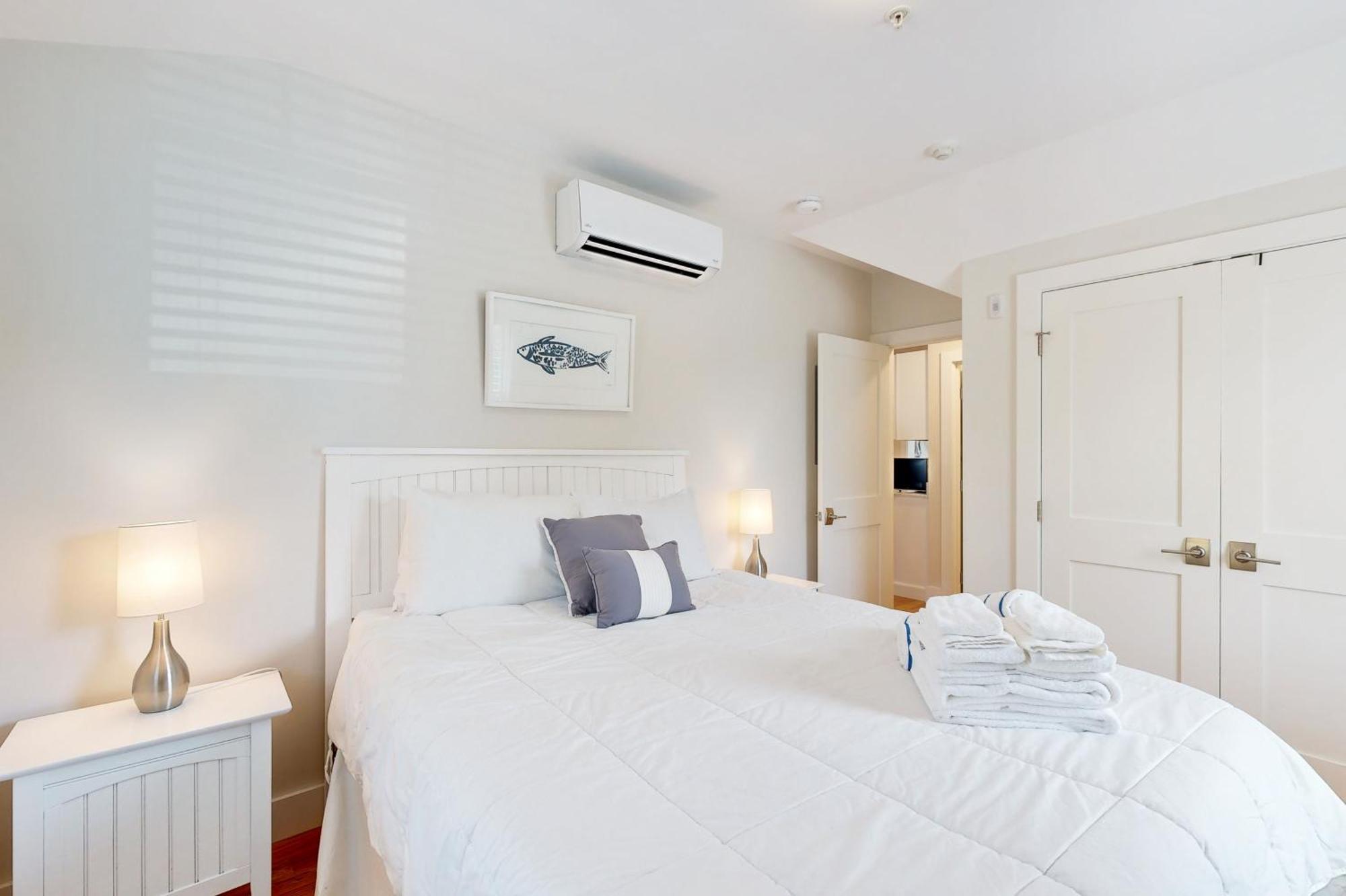Oyster Beach Bungalow Чатем Экстерьер фото